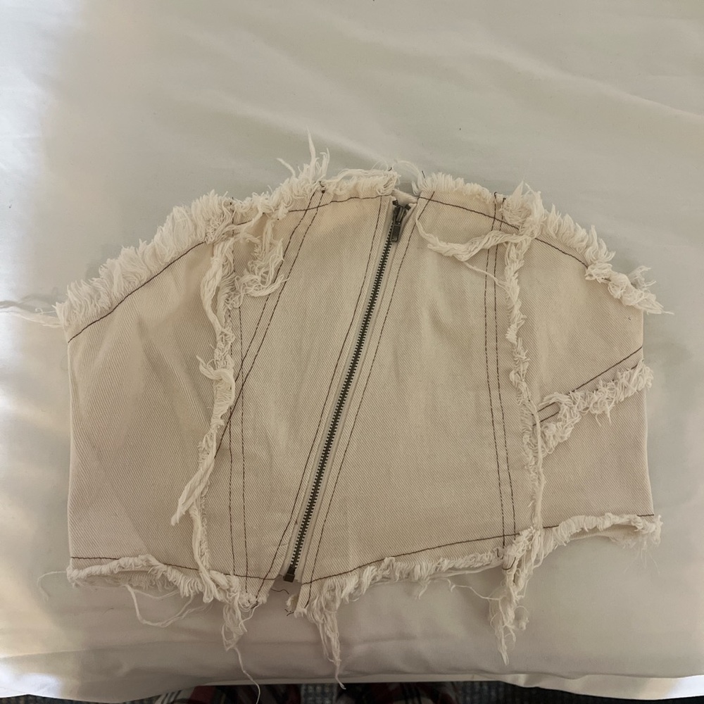 Denim tube top w zipper detail!